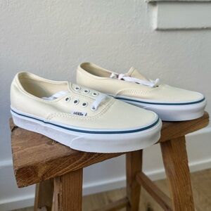 Vans authentic off white size 6.5 women’s